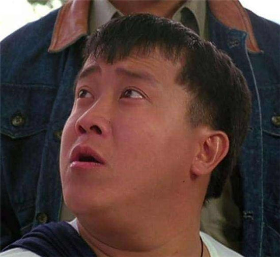 女儿宝仪哭着问曾志伟你能演些英雄人物吗老害我被同学嘲笑